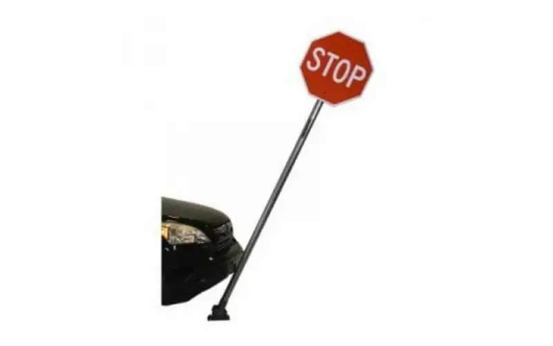 Safe and Secure: Maintaining Roadside Safety with Flexible Sign Posts