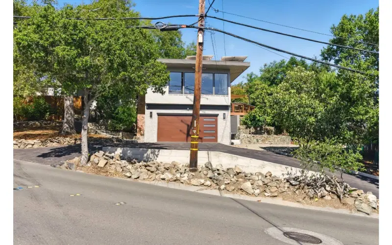 Buy Smart In Palm Park Redwood City: A Quiet Neighborhood With Big Value